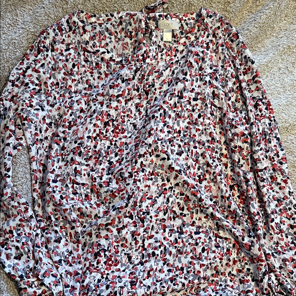 LOFT Women's Patterned Blouse